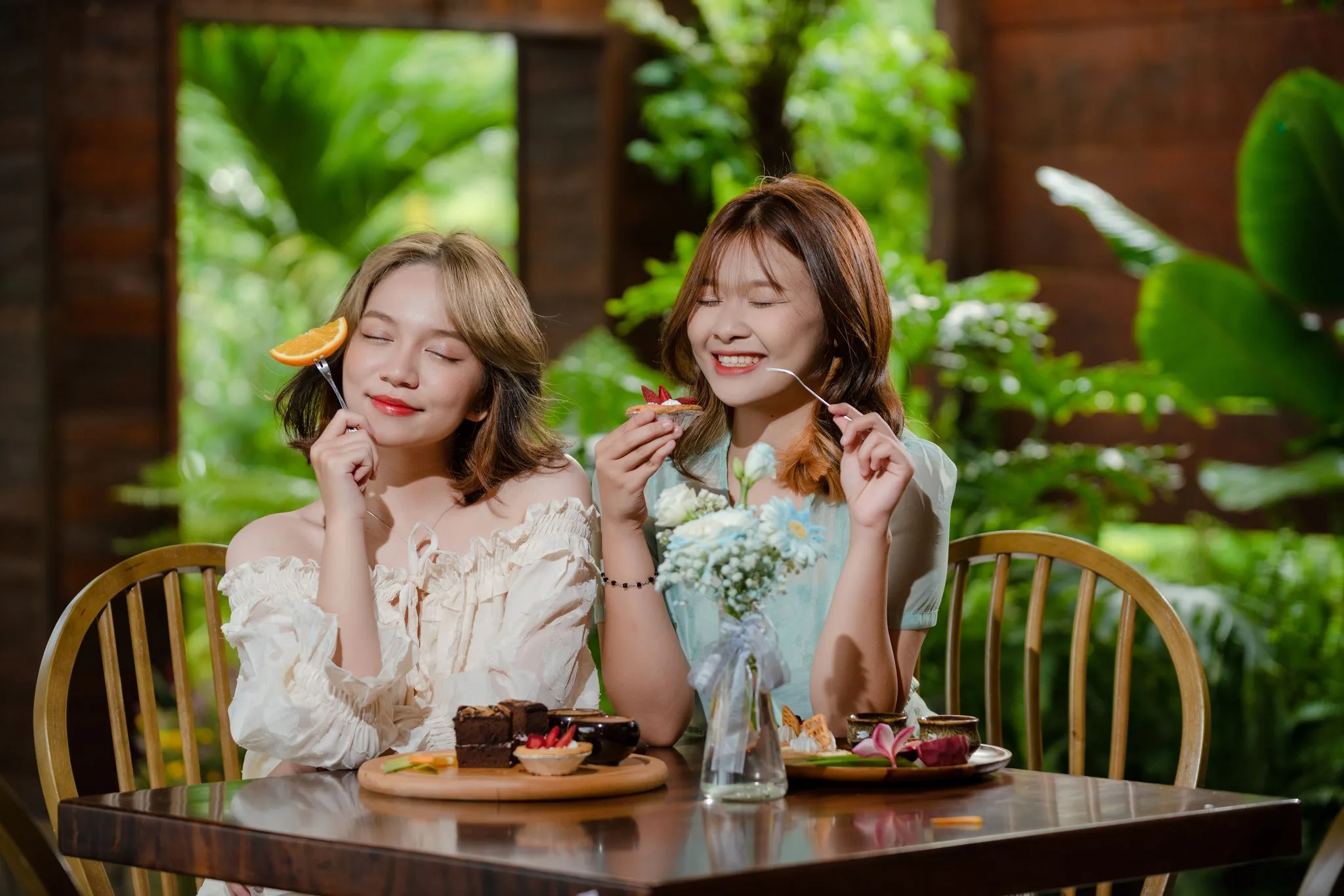 Trà chiều - Nét độc đáo đầy thi vị